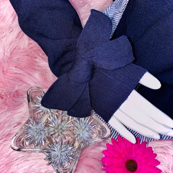 beautiful duo of blouse and sweater INC💕 - Picture 5 of 5